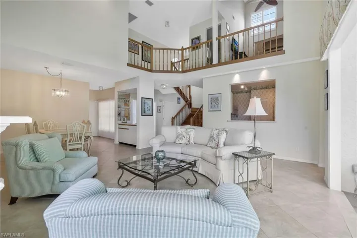 187  AMBLEWOOD  LN, Naples, FL 34105
