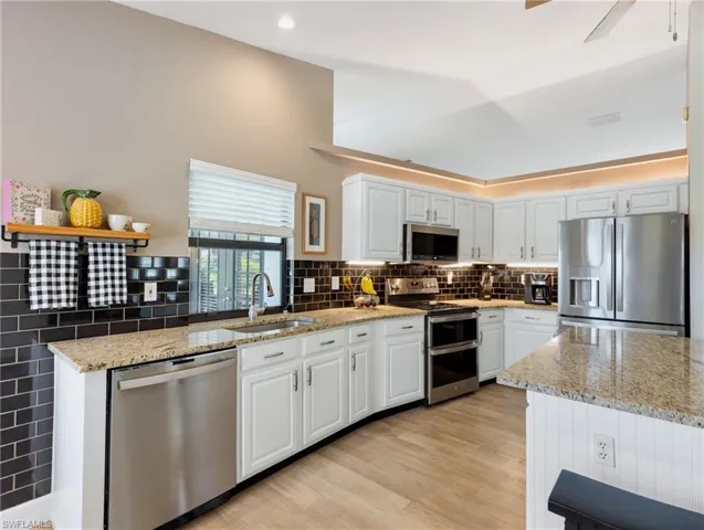 2217 SW 43rd  TER, Cape Coral, FL 33914