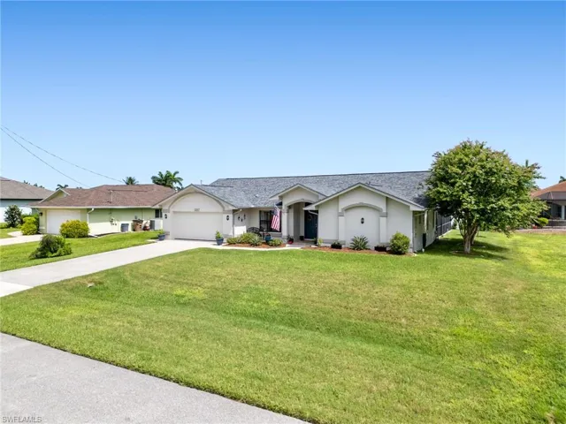2217 SW 43rd  TER, Cape Coral, FL 33914