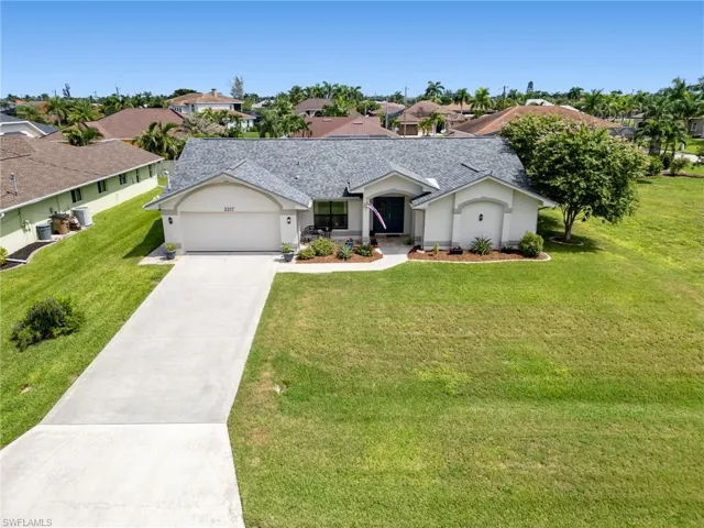 2217 SW 43rd  TER, Cape Coral, FL 33914