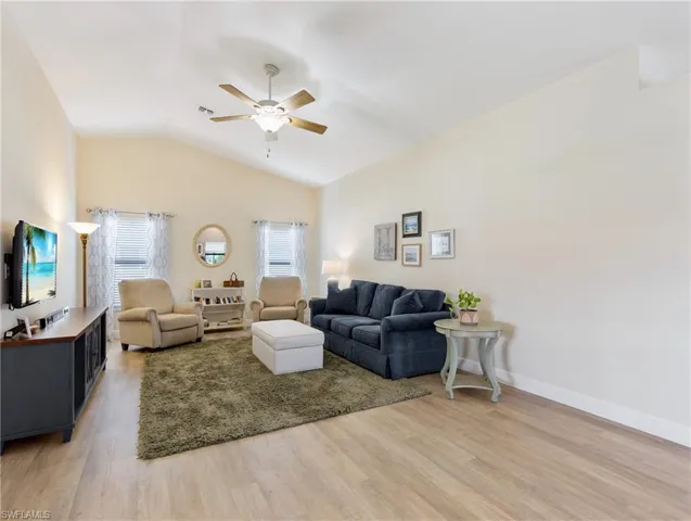 2217 SW 43rd  TER, Cape Coral, FL 33914