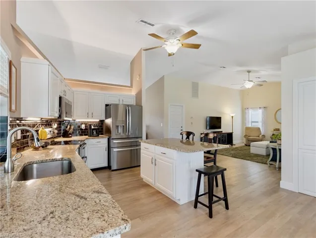 2217 SW 43rd  TER, Cape Coral, FL 33914