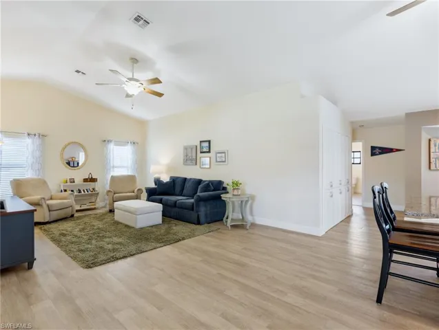 2217 SW 43rd  TER, Cape Coral, FL 33914