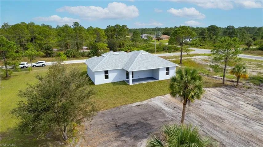 1103  Pine  AVE, Lehigh Acres, FL 33972