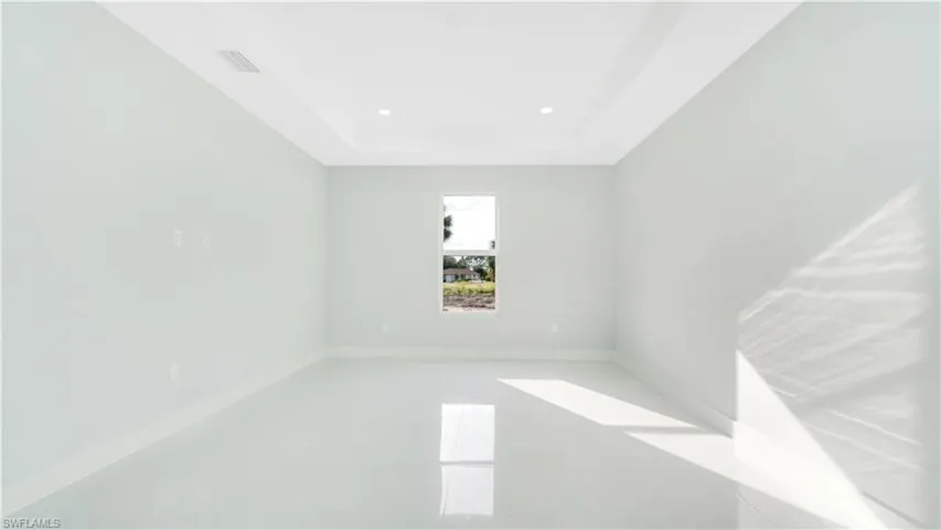 1103  Pine  AVE, Lehigh Acres, FL 33972