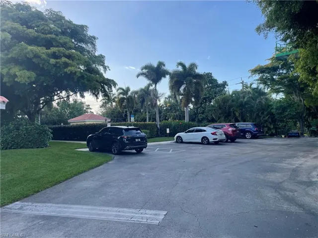 Pool parking space