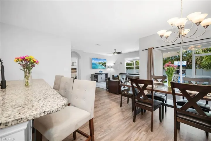777  Twinning  ST, Naples, FL 34104
