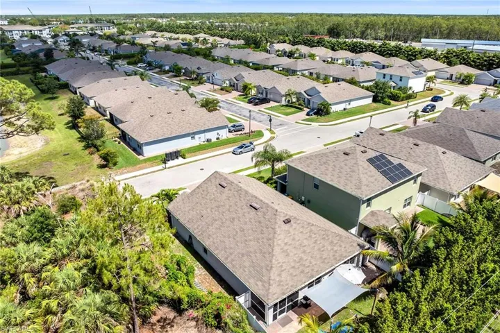 777  Twinning  ST, Naples, FL 34104