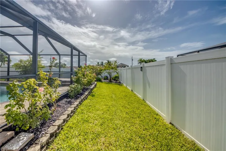 4425 SW 14th  PL, Cape Coral, FL 33914