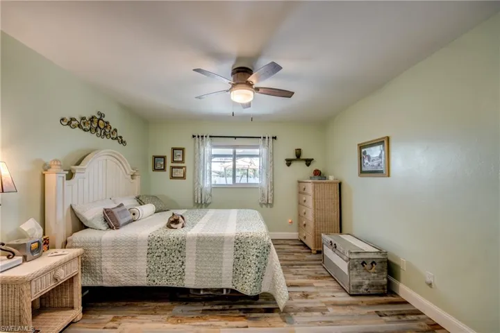 4425 SW 14th  PL, Cape Coral, FL 33914
