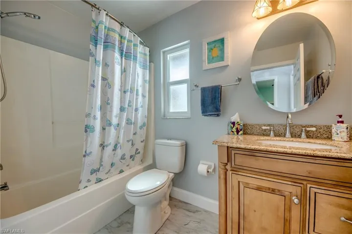 4425 SW 14th  PL, Cape Coral, FL 33914