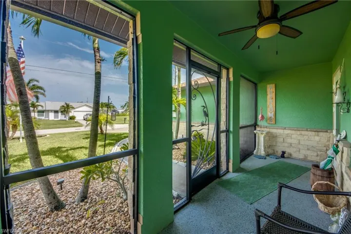 4425 SW 14th  PL, Cape Coral, FL 33914