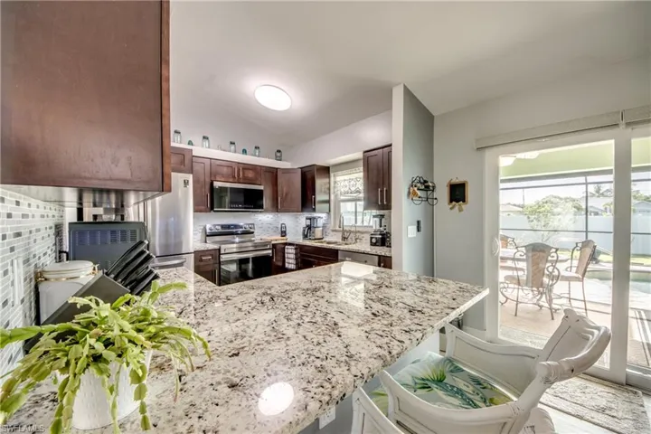 4425 SW 14th  PL, Cape Coral, FL 33914