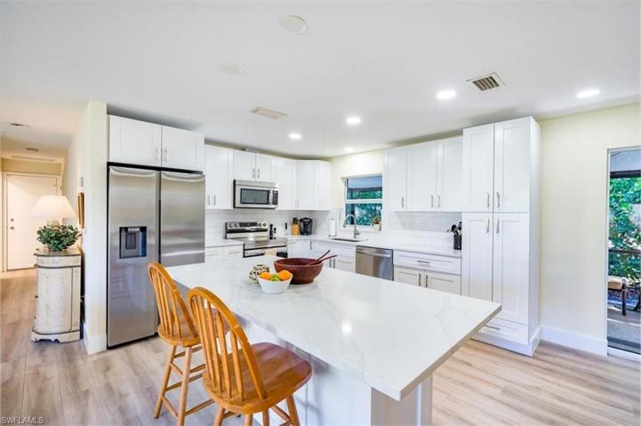 24 Crooked LN # 12, NAPLES FL 34112
