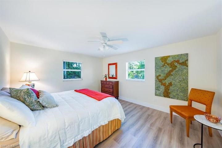 24 Crooked LN # 12, NAPLES FL 34112