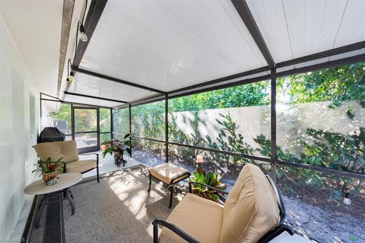 24 Crooked LN # 12, NAPLES FL 34112