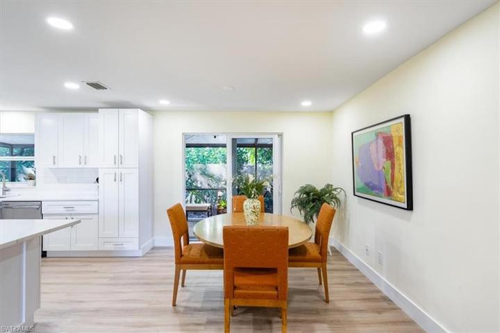 24 Crooked LN # 12, NAPLES FL 34112