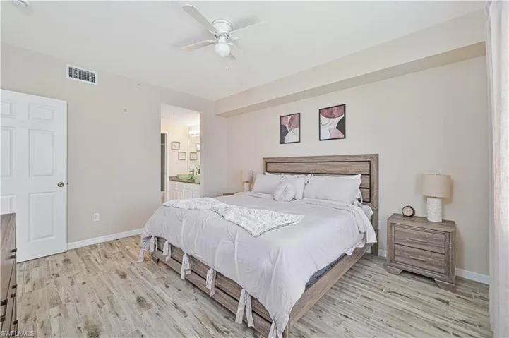10020 Maddox Ln 213, Bonita Springs, Florida 34135