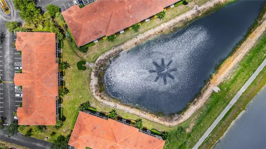10020 Maddox Ln 213, Bonita Springs, Florida 34135