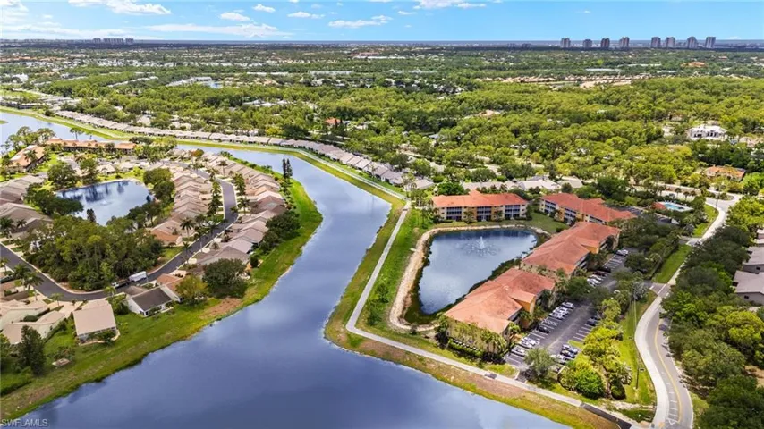 10020 Maddox Ln 213, Bonita Springs, Florida 34135