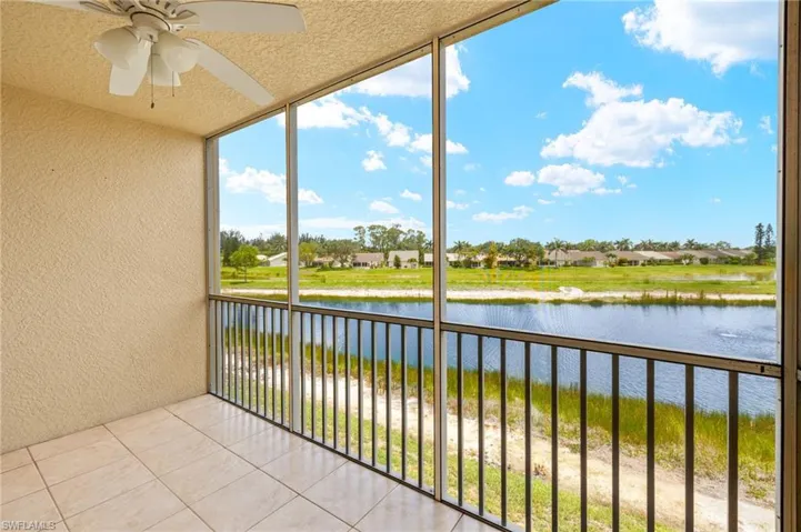 10020 Maddox Ln 213, Bonita Springs, Florida 34135