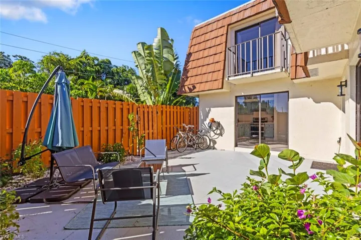 Patio / terrace with a patio area