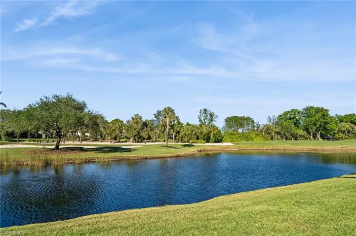 7048  Pelican Bay  BLVD, Naples, FL 34108