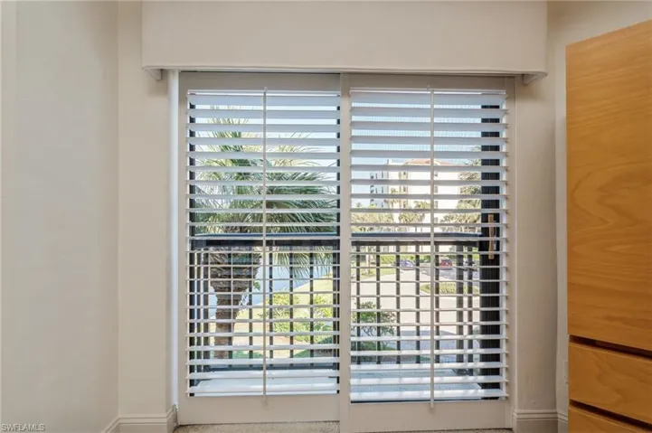 7048  Pelican Bay  BLVD, Naples, FL 34108