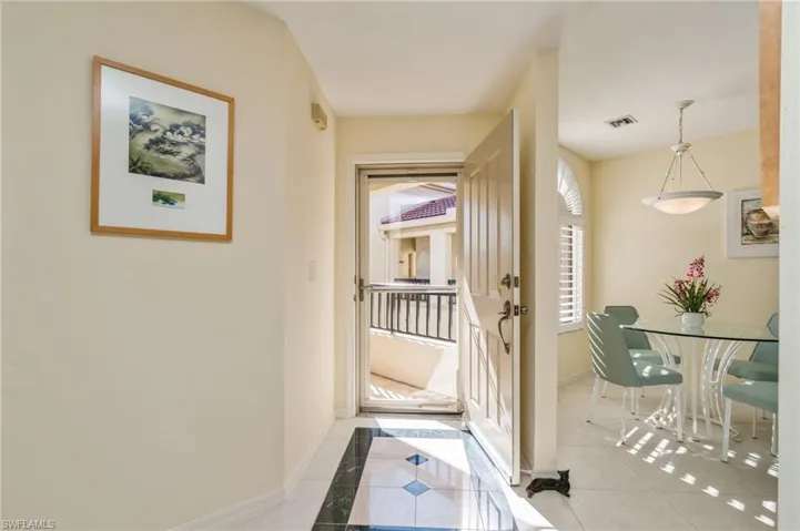 7048  Pelican Bay  BLVD, Naples, FL 34108