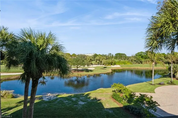 7048  Pelican Bay  BLVD, Naples, FL 34108