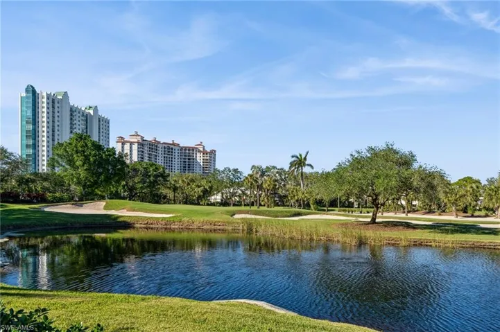 7048  Pelican Bay  BLVD, Naples, FL 34108