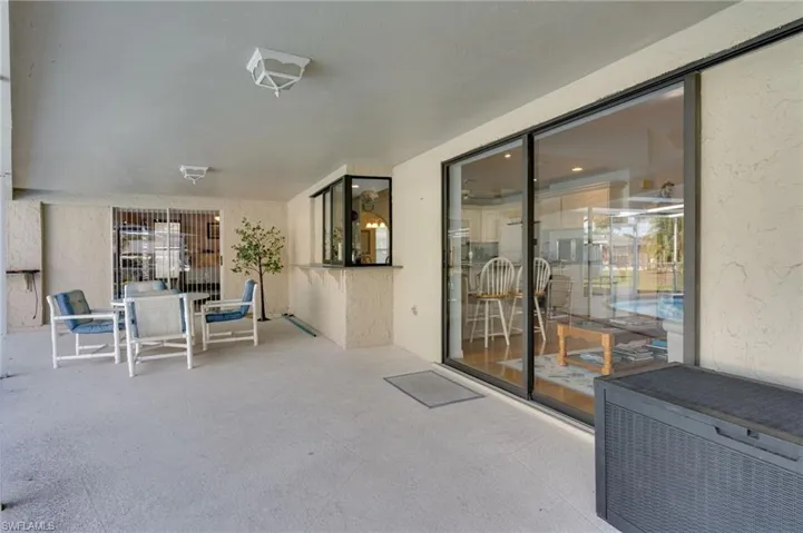 View of patio / terrace featuring outdoor dining space