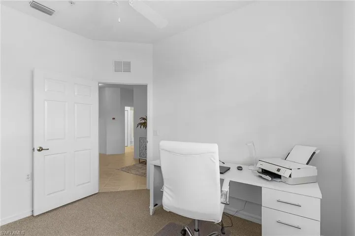 Den perfect as home office or 3rd bedroom for guests.