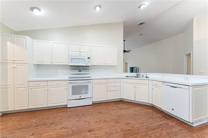 3988  Reflection  CT, Naples, FL 34109