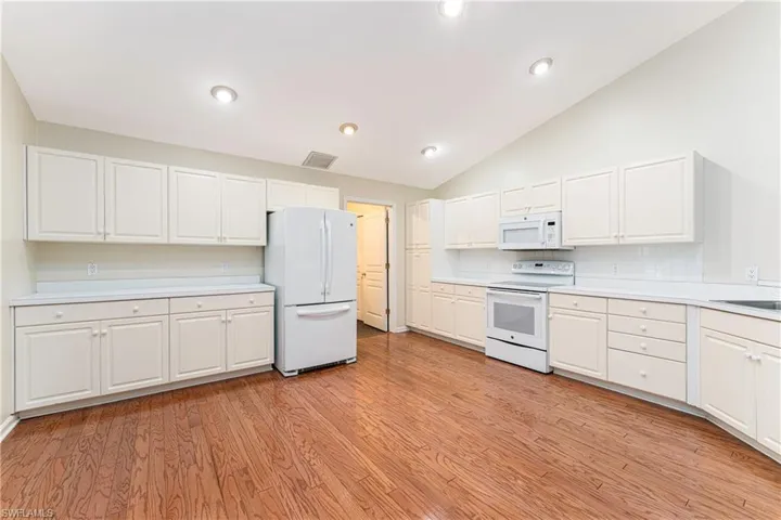 3988  Reflection  CT, Naples, FL 34109