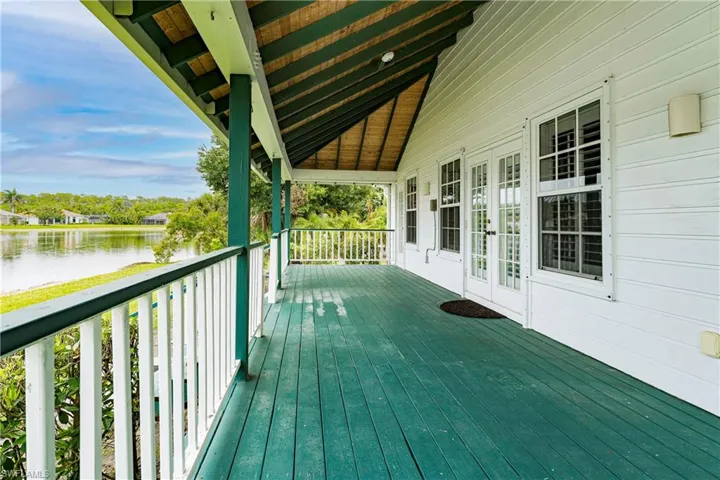 Large Back Porch with view of Lake