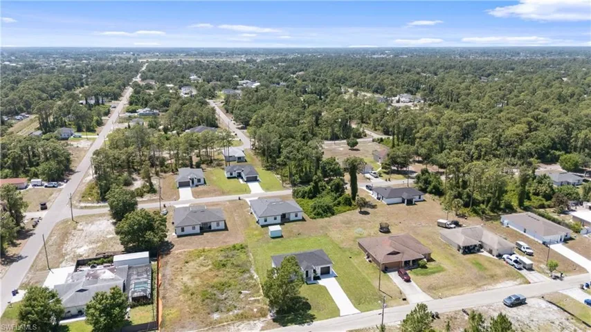 320 Long Ave S, Lehigh Acres, Florida 33974