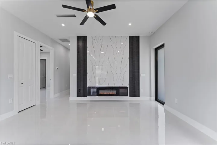 320 Long Ave S, Lehigh Acres, Florida 33974