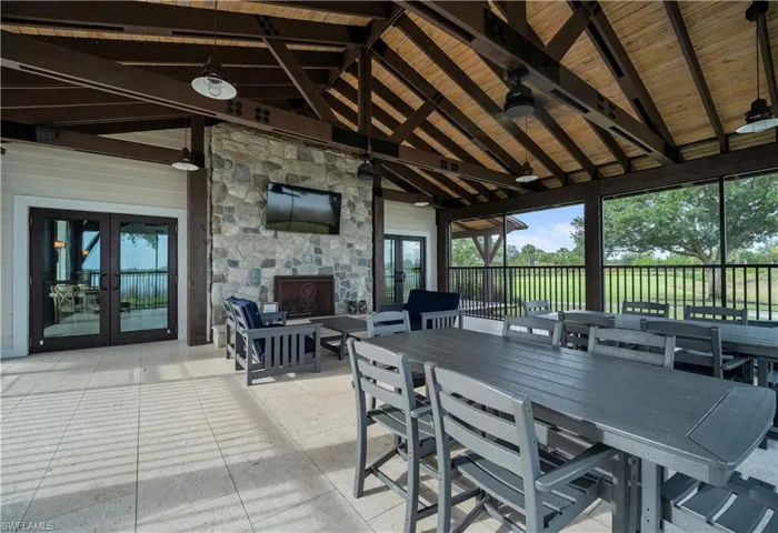 Lake Timber Lodge - outside
