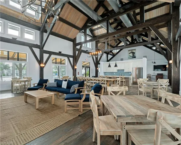 Lake Timber Lodge