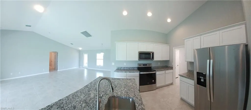 417 Sw 26th Ave, Cape Coral, Florida 33991