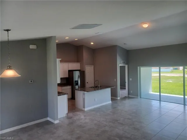 417 Sw 26th Ave, Cape Coral, Florida 33991