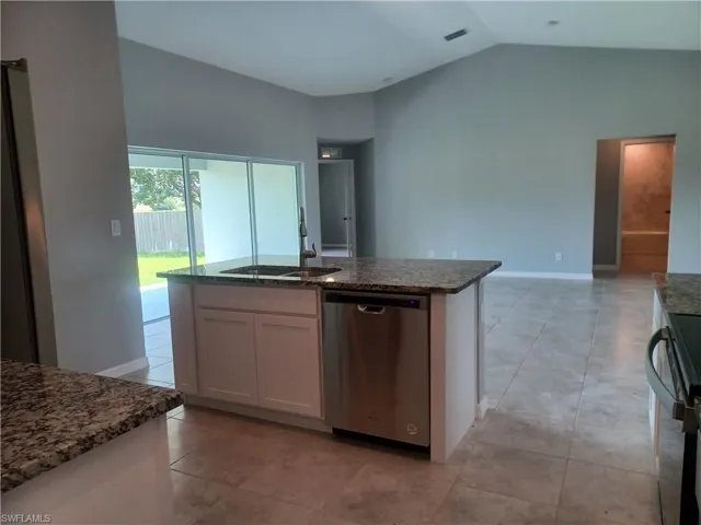 417 Sw 26th Ave, Cape Coral, Florida 33991