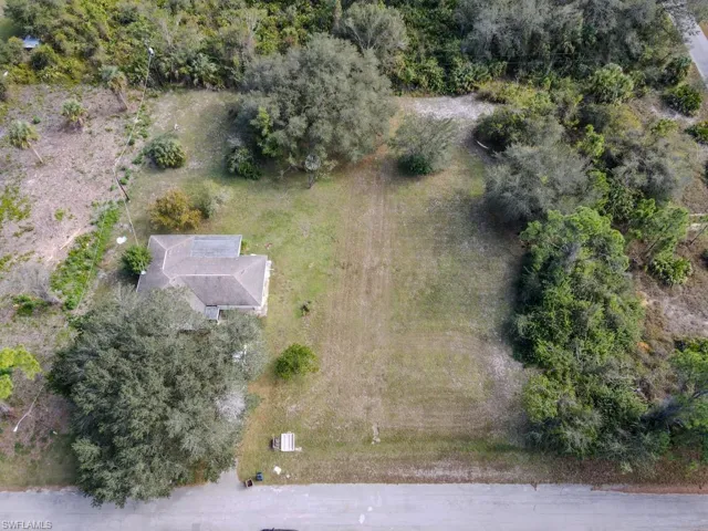 Many possibilities for this pristine lot. (House not included.)