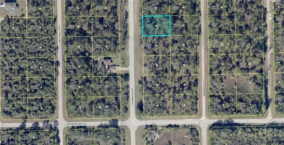 129 Columbus AVE, LEHIGH ACRES FL 33936