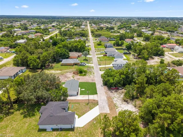 3203 28th St Sw, Lehigh Acres, Florida 33976