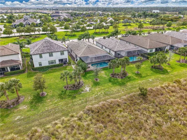 Bird's eye view with a residential view
