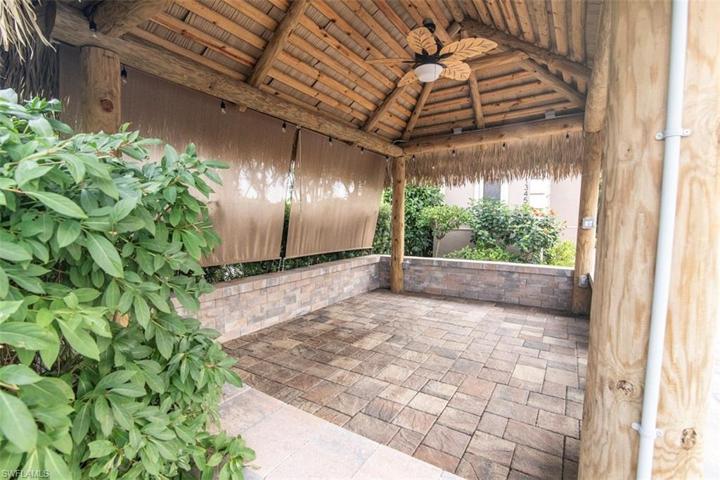 13455  Snook  CIR, Naples, FL 34114