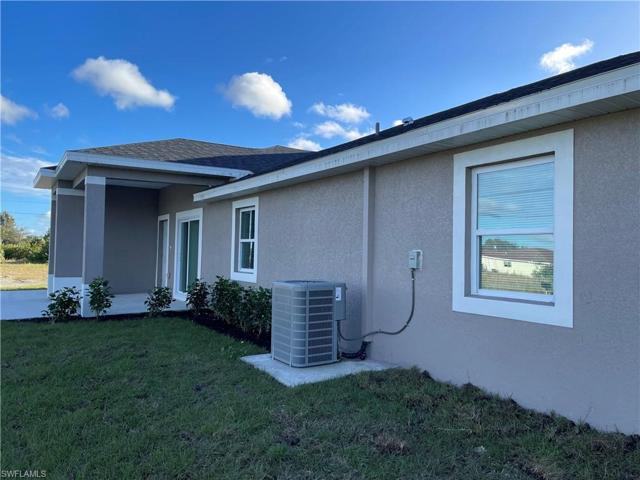 2328-2330  Park  RD, LEHIGH ACRES, FL 33971