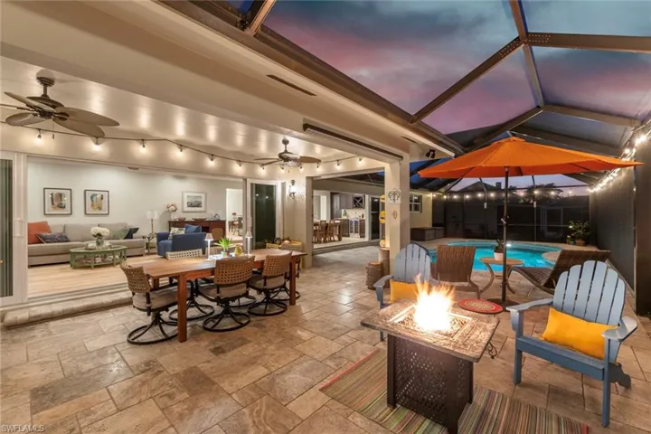 Night time on the lanai